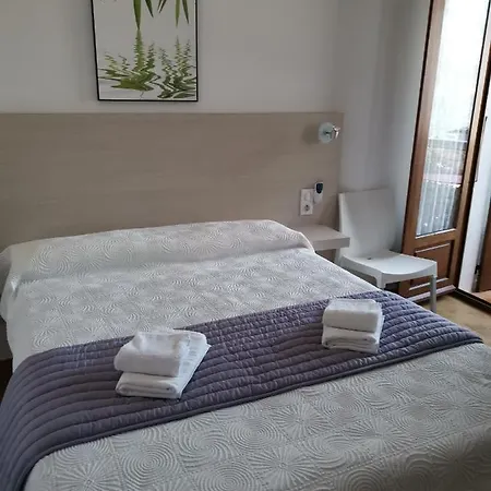 Hotel Punta E Mare Des Ou Des T2 Cargèse