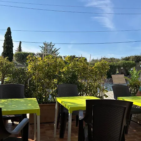 Punta E Mare Des Ou Des T2 Hotel Cargese