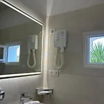 Hotel Punta E Mare, Et