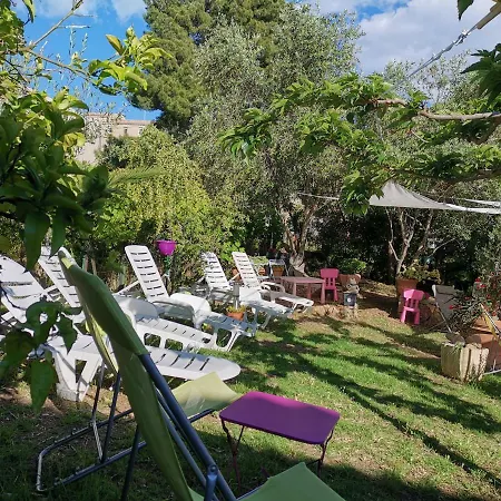 Punta E Mare, Et Hotel 2*