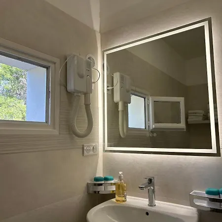 Punta E Mare Des Ou Des T2 Cargèse