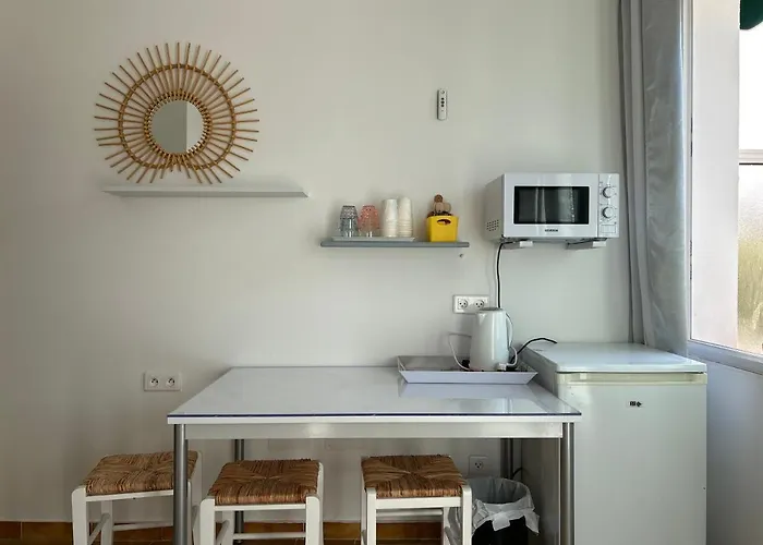 Punta E Mare Des Ou Des T2 호텔