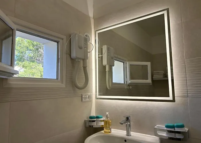 Punta E Mare Des Ou Des T2 Cargèse